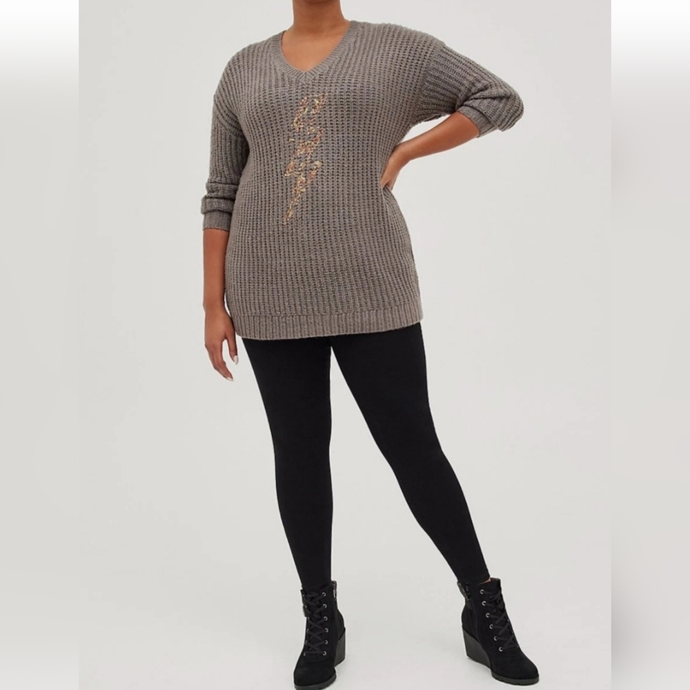 Torrid 1 Slouchy Tunic Sweater with Gold Lightning Bolt 3314-F